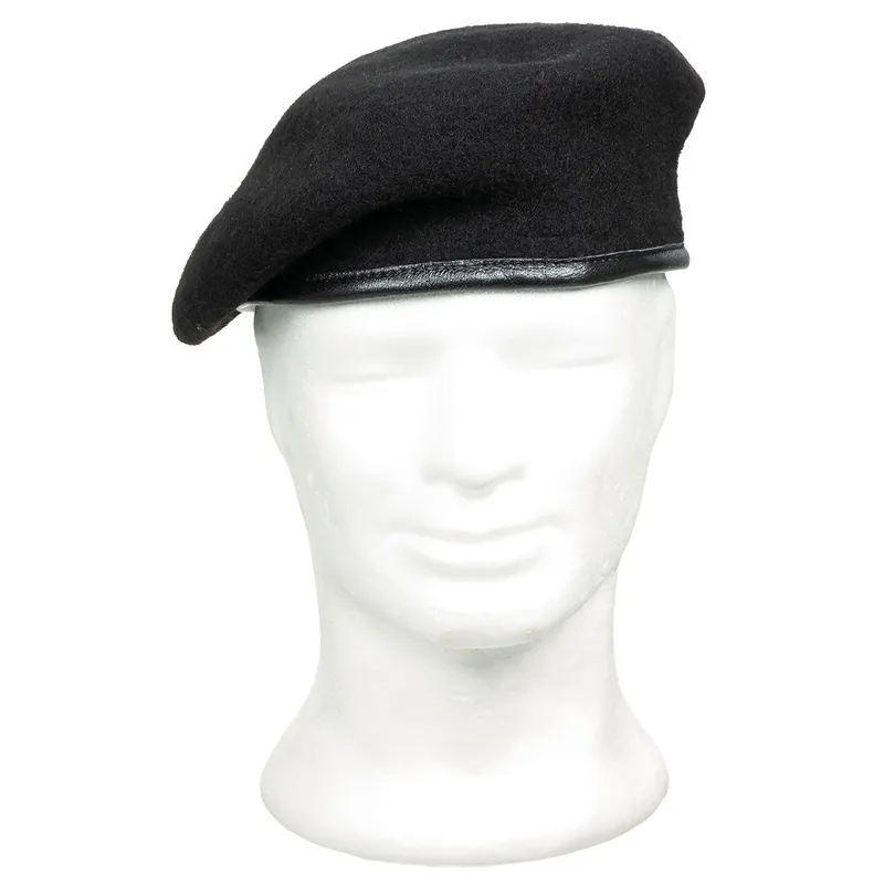 Baret BW vlněný ČERNÝ Hit Sezóny