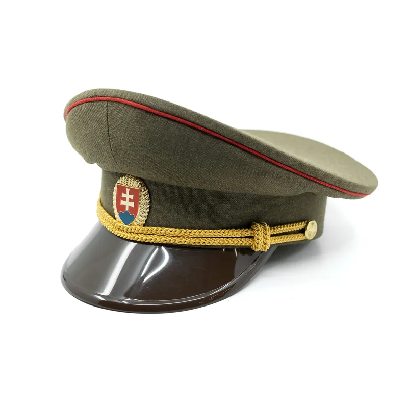 Výhodná Nabídka Brigadýrka důstojnická SK zlatý odznak, kšilt plast, červená linka ZELENÁ