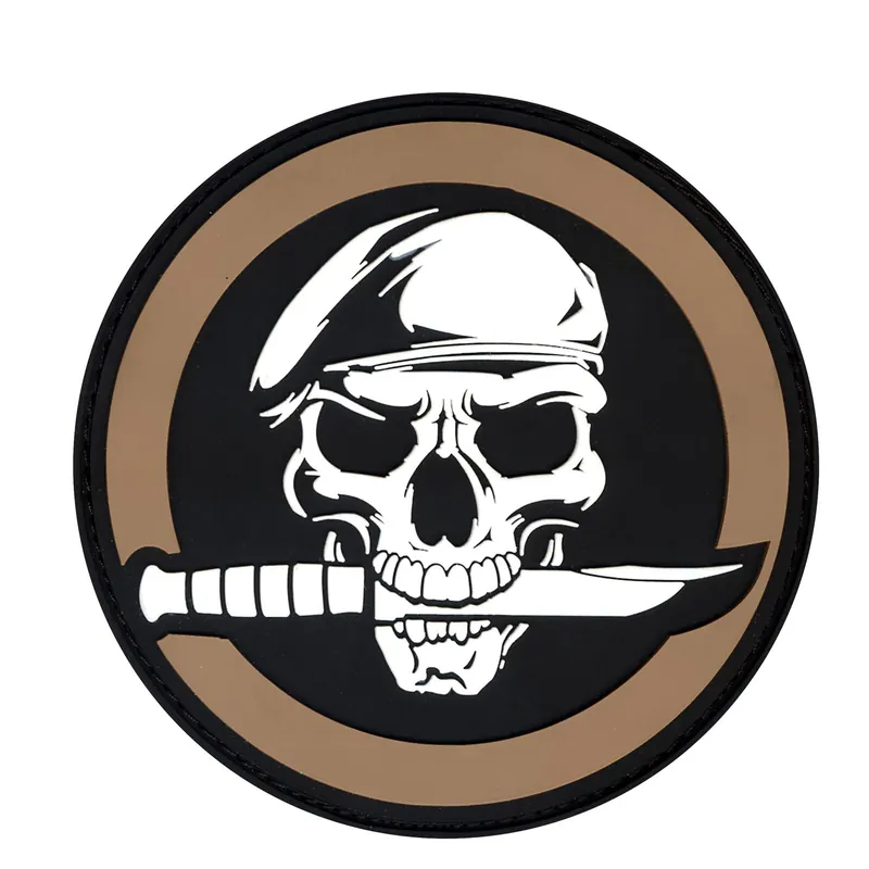 Akční Cena Nášivka MILITARY SKULL WITH KNIFE velcro COYOTE